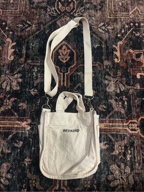 Weekend Canvas Crossbody Tote in Off-White